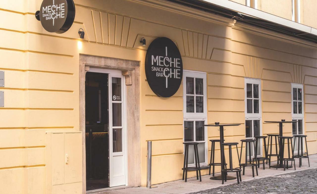 Pikachu'S Gallery - Historical Old Town Bratislava Exterior foto